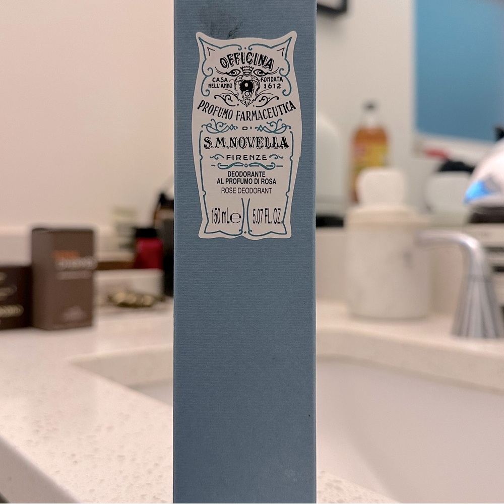 Santa María Novella Rose Pet Deodorant